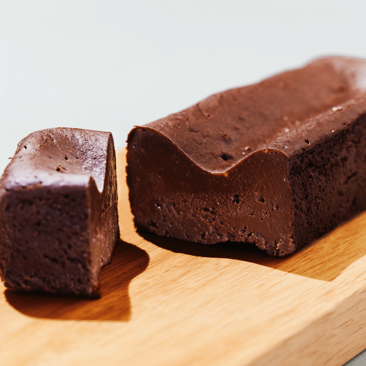 MAKUKURU GATEAU CHOCOLATE CRU（MAKUKURU生ガトーショコラ ダーク）