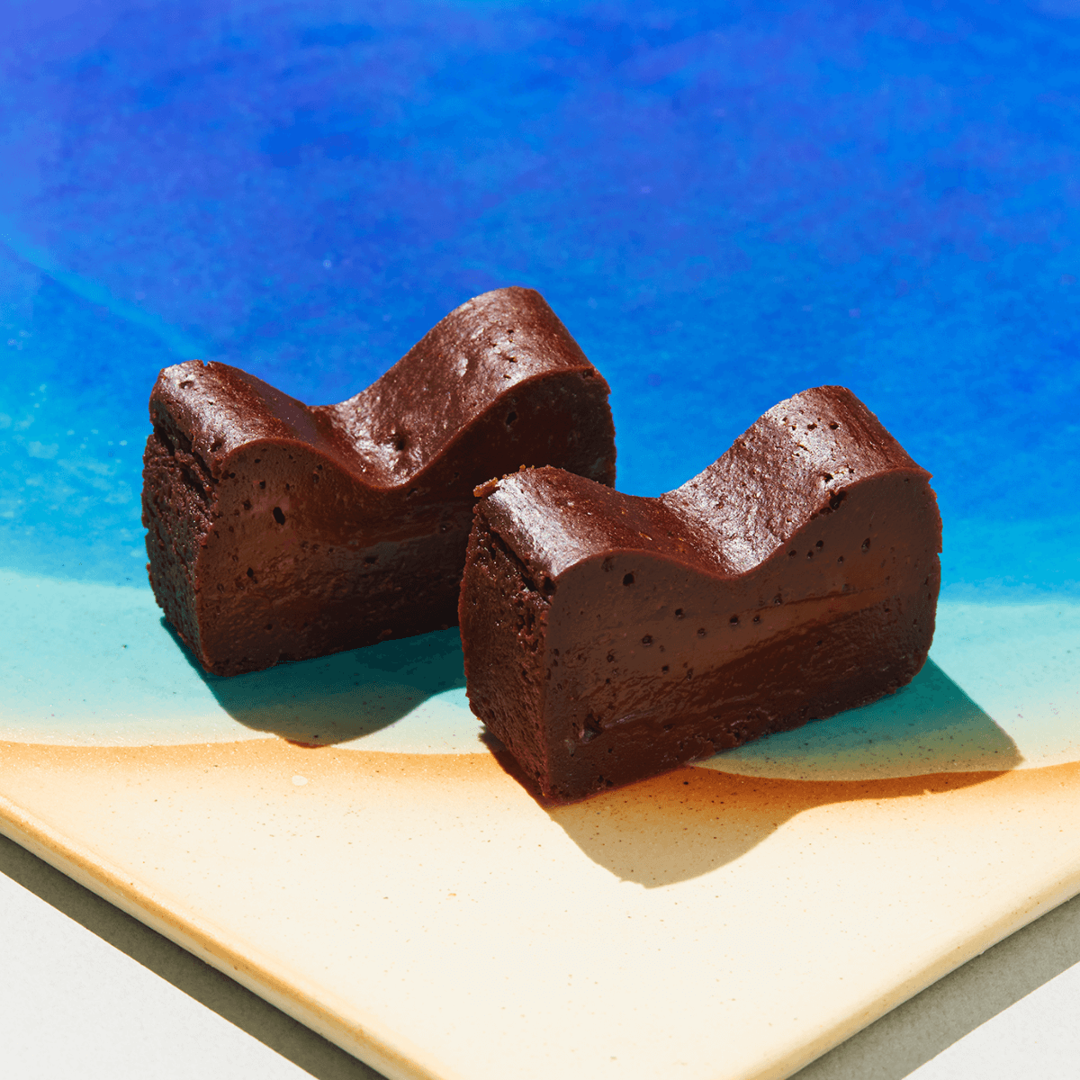 MAKUKURU GATEAU CHOCOLATE CRU（MAKUKURU生ガトーショコラ ダーク）